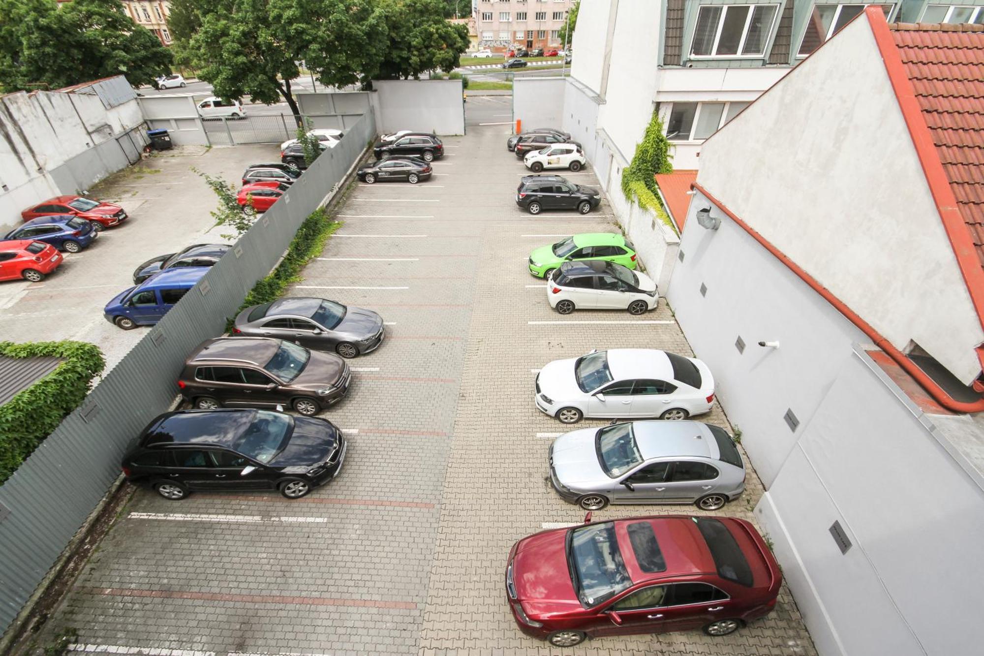 Apartman Vita Lite Trenčín Buitenkant foto